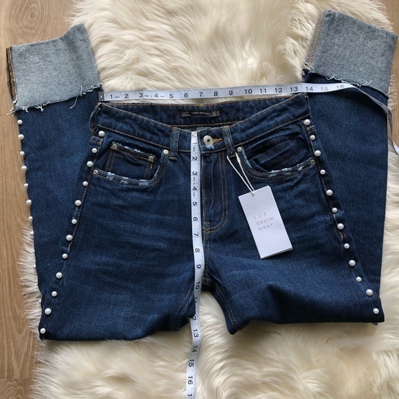 Zara • Pearl Trim Cuffed Crop Jeans - Picture 4 of 6